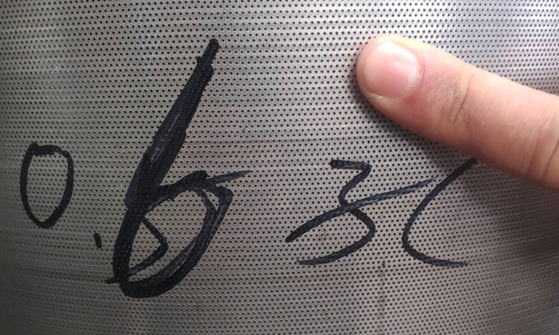 微孔鋁板洞洞板產(chǎn)品展示